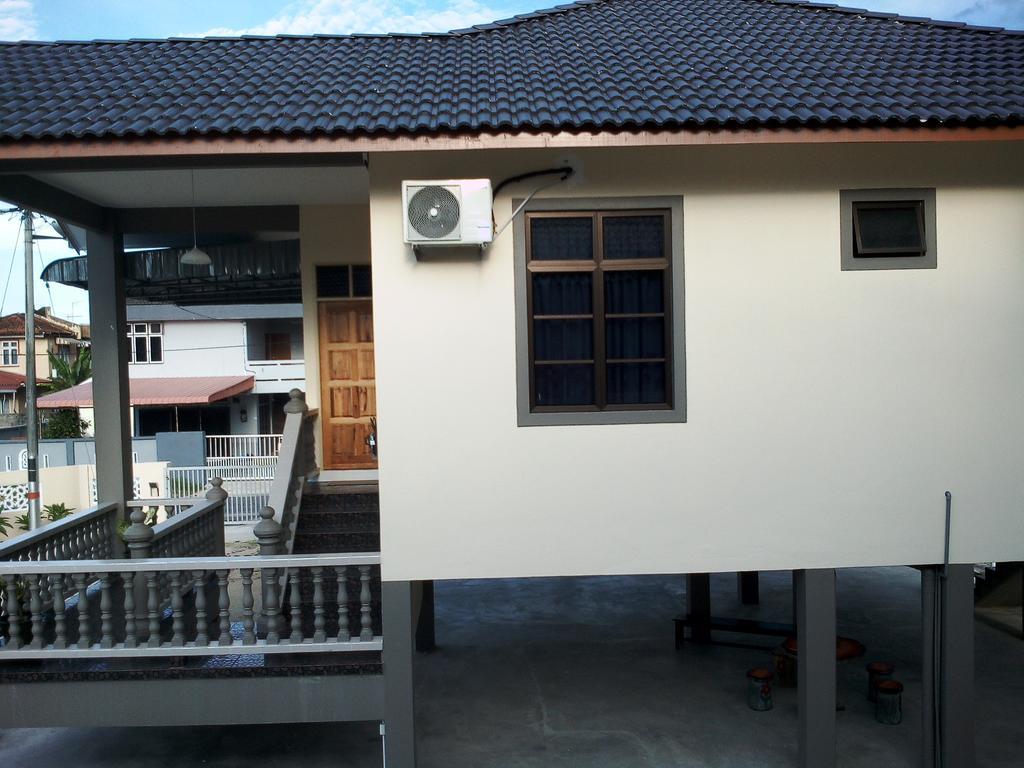Villa Teratak Tok Wan 1 And 2 Kota Bharu Exterior foto